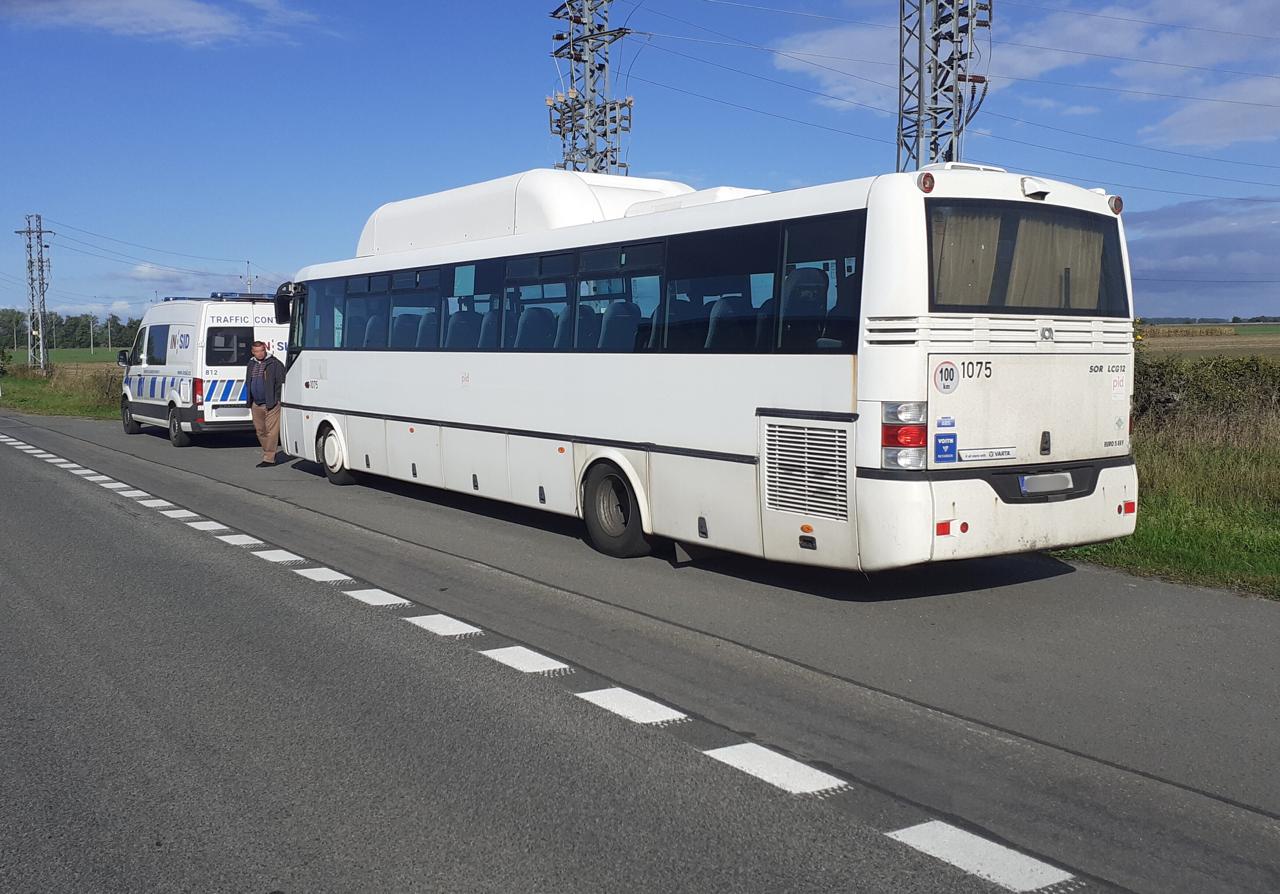 Kontrolovaný autobus společnosti Retrobus Line. Foto: INSID
