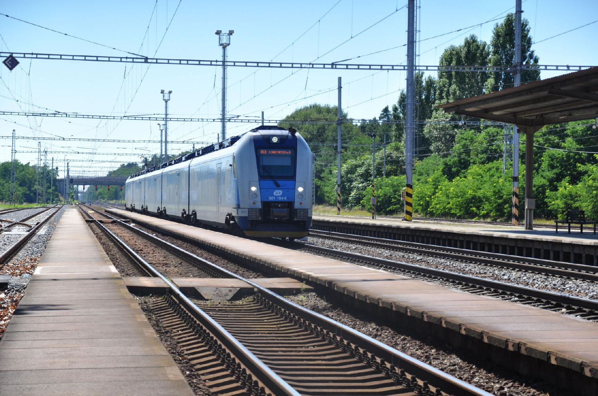 Jednotka Interpanter Českých drah v Rohatci. Foto: Oliver Jakub Zimmerman / Mapy.com