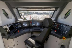 Nová jednotka Alstom Coradia Stream pro spojení Barcelony a letiště El Prat. Foto: Alstom