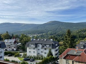 Výhled ze stanice Szklarska Poręba Górna. Foto: Jan Sůra / Zdopravy.cz
