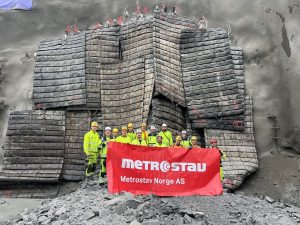 Ražba silničního tunelu v Oslu. Pramen: Metrostav Norge