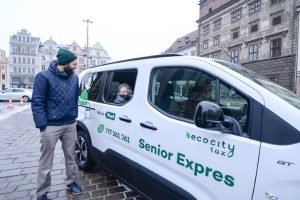 Vozidlo pro Senior Expres v Plzni. Foto: M. Pecuch / Plzen.eu