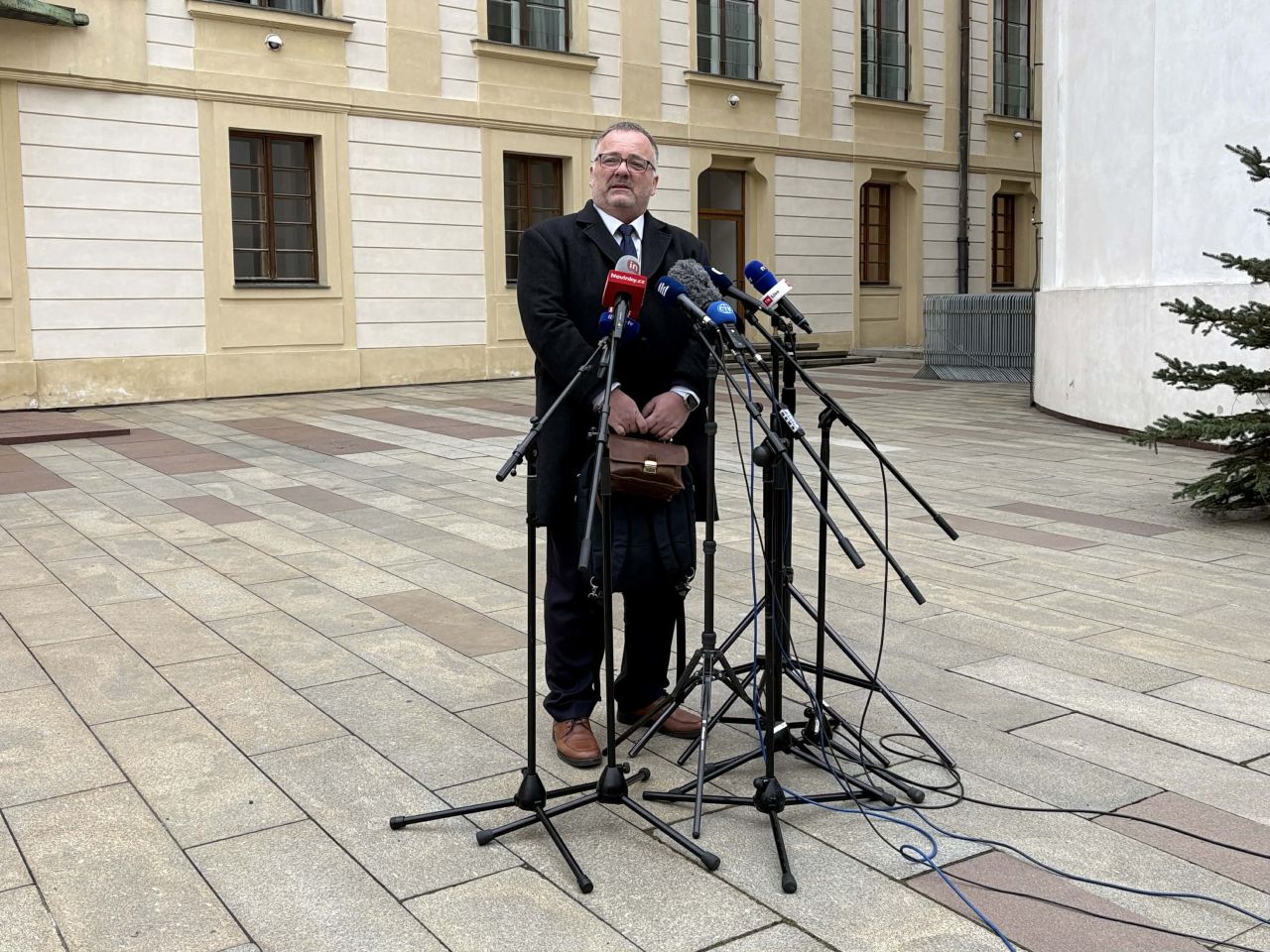 Ivan Bednárik po jednání s prezidentem. Foto: Zdopravy.cz / Vojtěch Očadlý