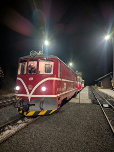 Poslední vlak vypravený Českými drahami v Osoblaze. Foto: David Chovančík