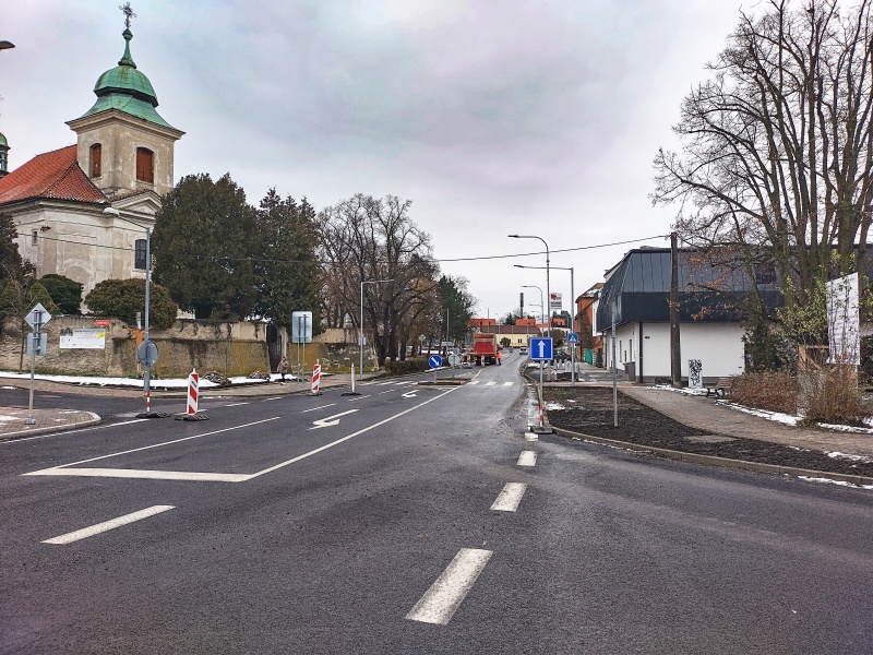 Opravená silnice v centru Benátek nad Jizerou. Foto: Město Benátky nad Jizerou
