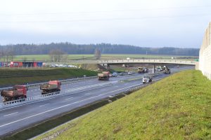 D35 mezi Janovem a Opatovcem. Foto: Dostavba D35