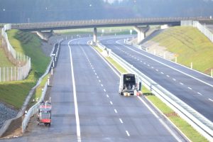 D35 mezi Janovem a Opatovcem. Foto: Dostavba D35