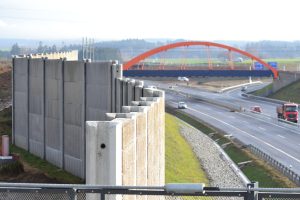 D35 mezi Janovem a Opatovcem. Foto: Dostavba D35