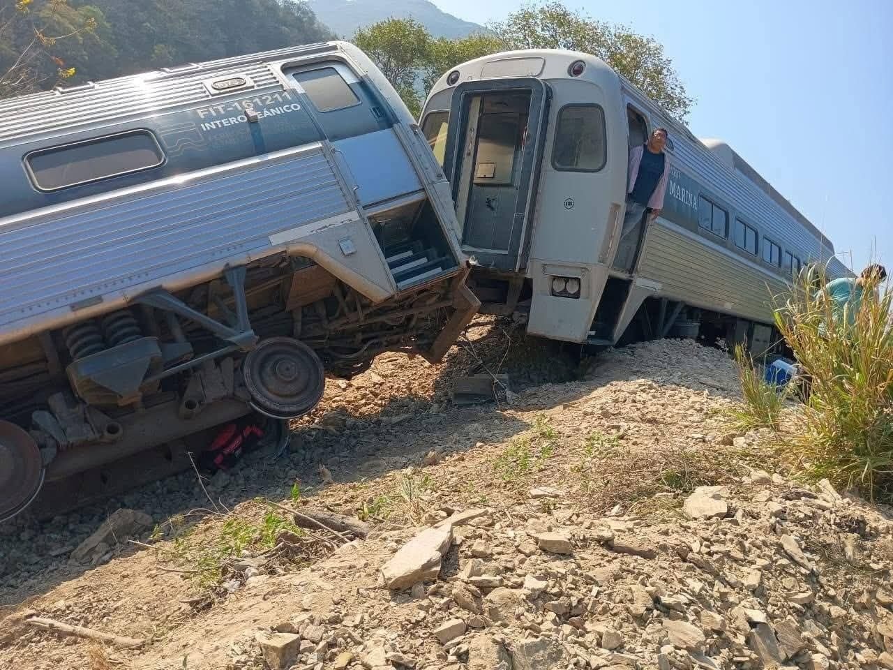 Vykolejení Tren Interoceánico v Mexiku. Foto: Secretaría de Marina