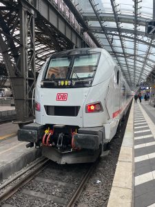 První spoj ICE-L v pravidelném provozu. Foto: Talgo