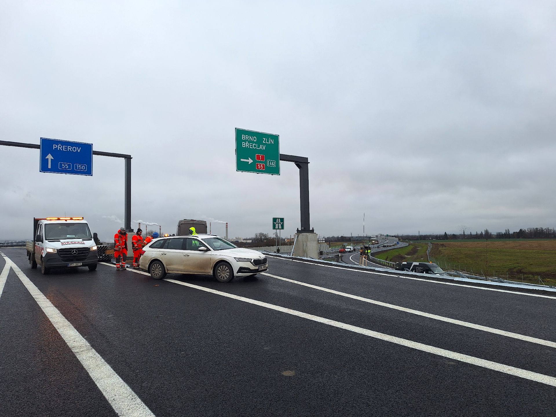 Nový úsek dálnice D1 u Přerova. Foto: ŘSD