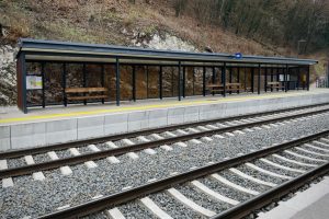 Modernizovaný úsek Karlštejn - Beroun. Foto: Správa železnic