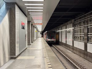 Zrekonstruovaná stanice metra Pankrác C.
Foto: Zdopravy.cz / Vojtěch Očadlý