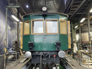 Parní motorový vůz Komarek v remíze ve Veselí nad Lužnicí. Autor: Zdopravy.cz/Jan Šindelář