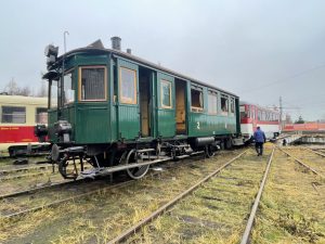 Parní vůz Komarek v areálu depa ve Veselí nad Lužnicí. Autor: Zdopravy.cz/Jan Šindelář