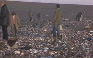 Havárie sovětského letounu Tu-154 u Dubence a nálet místních na kontraband cigaret. Zdroj: Archiv ČT24