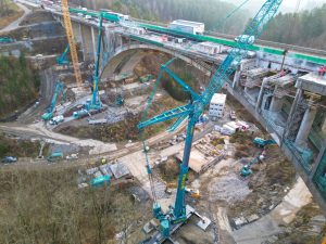 Demolice mostu Šmejkalka (prosinec 2025). Pramen: FB Pavel Švestka s.r.o.