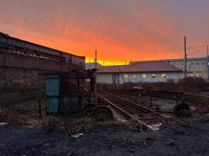 Přesun točnice. Foto: TSS Grade Petr Mikyska