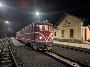 Poslední vlak vypravený Českými drahami v Osoblaze. Foto: David Chovančík