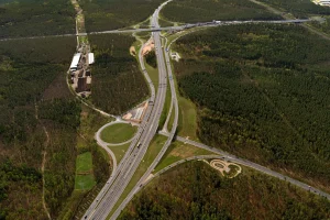 Most přes dálniční křižovatku Norimberk-Východ (Nürnberg-Ost). Foto: Spolkové ministerstvo dopravy (BMV)