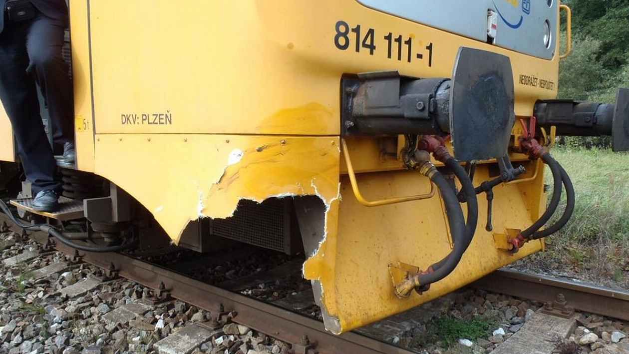 Jednotka 814 Regionova po srážce s krávou. Foto: HZS Plzeňského kraje