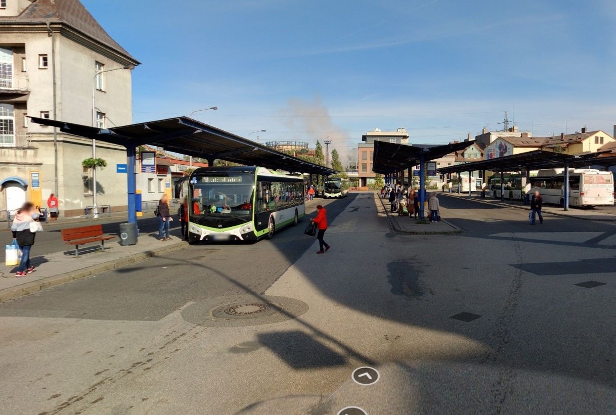 Autobusové stanoviště Třinec - aktuální stav. Zdroj: Mapy.cz