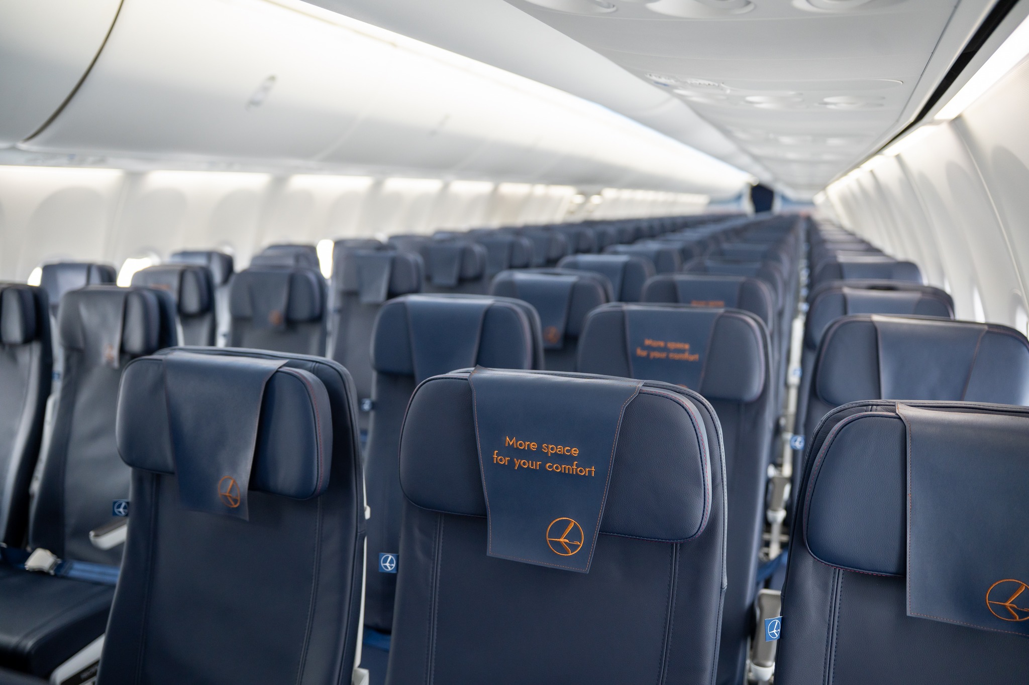 Nový design interiéru pro letouny LOTu. Zdroj: LOT Polish Airlines