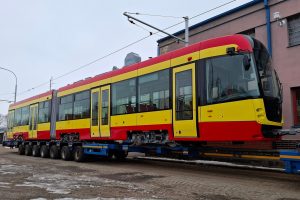Tramvaj EVO2 v barvách Dopravního podniku měst Mostu a Litvínova. Foto: DPmML