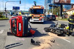 Zásah pražských hasičů u dopravní nehody. Foto: Hasiči Praha