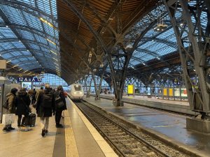 ICE z Berlína do Mnichova přes Frankfurt přijíždí do Lipska. Foto: Jan Sůra / Zdopravy.cz