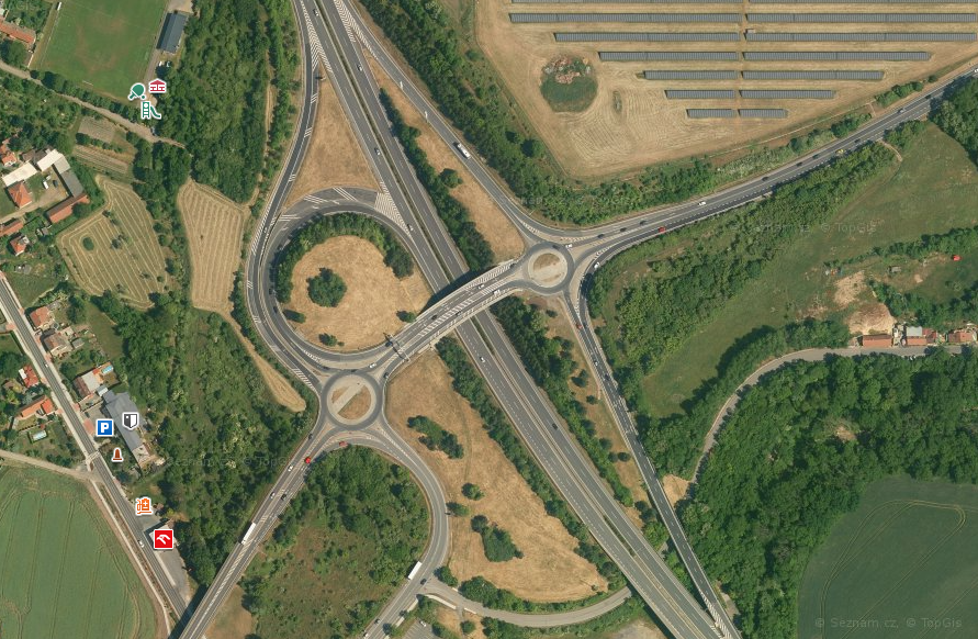 Dálniční křižovatka Nová Ves u D8. Foto: ŘSD