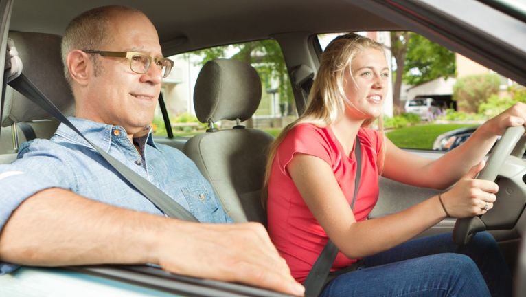 Řízení pod dohledem mentora. Foto: Ministerstvo dopravy