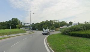 Jižní obchvat Tábora začne u silnice I/3 u Tesca. Foto: Google Street View