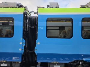 Čtyřvozová jednotka ze zakázky pro bulharské ministerstvo dopravy v plzeňském závodě Škoda Group. Foto: Zdopravy.cz