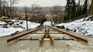Rekonstrukce tělesa lanové dráhy na Petřín (stav v únoru 2026). Foto: DPP - Dan Šabík