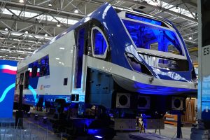 Výroba hybridní jednotky Newag Impuls. Foto: PKP Intercity / Dariusz Klimczak