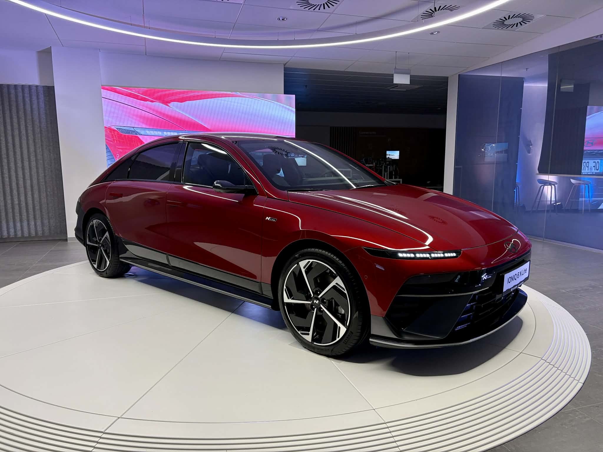 Hyundai Ioniq 6 N. Foto: Zdopravy.cz / Vojtěch Očadlý