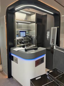 Nová jednotka od Pesa Bydgoszcz pro RegioJet na linku R9 Praha - Brno. Foto: RegioJet / PESA