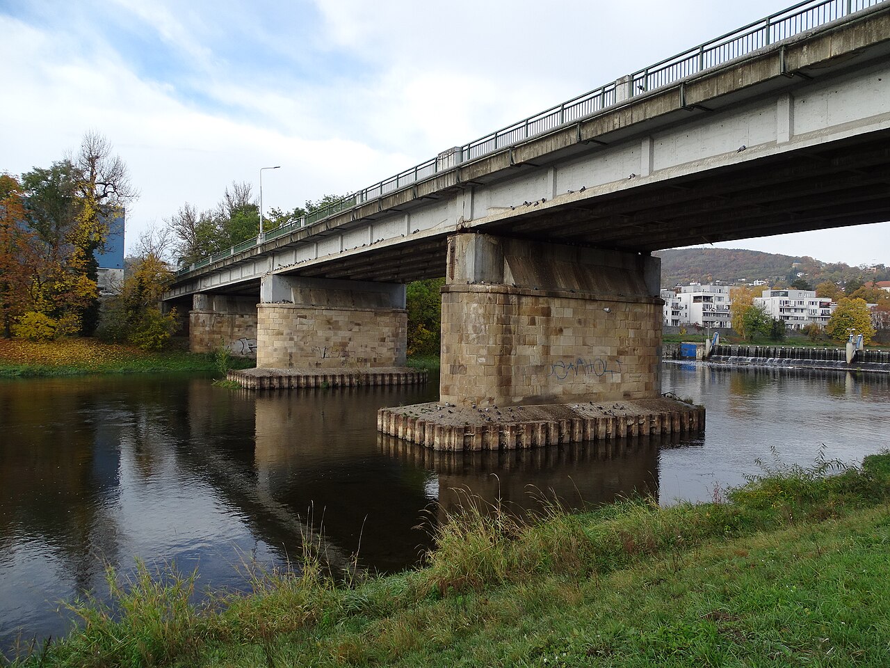 Most T. G. Masaryka v Berouně. Zdroj: By ŠJů, Wikimedia Commons, CC BY 4.0