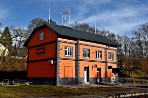 Opravená nádražní budova v Pacově. Foto: Michal Chrást