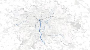 Stávající linky metra (šedě), koridor pro metro D (tučně) a územní rezervy pro prodloužení linek metra (modře). Zdroj: Metropolitní plán IPR 2026