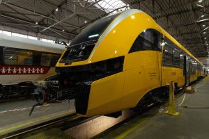 Nová jednotka od Pesa Bydgoszcz pro RegioJet na linku R9 Praha - Brno. Foto: RegioJet / PESA