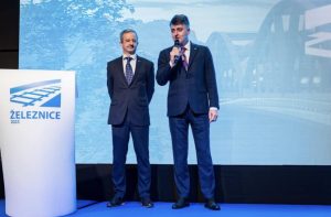 Tomáš Slavíček (generální ředitel Sudop Group) a Jiří Svoboda, bývalý ředitel Správy železnic při jedné z železničních konferencí. Foto: Máša agency