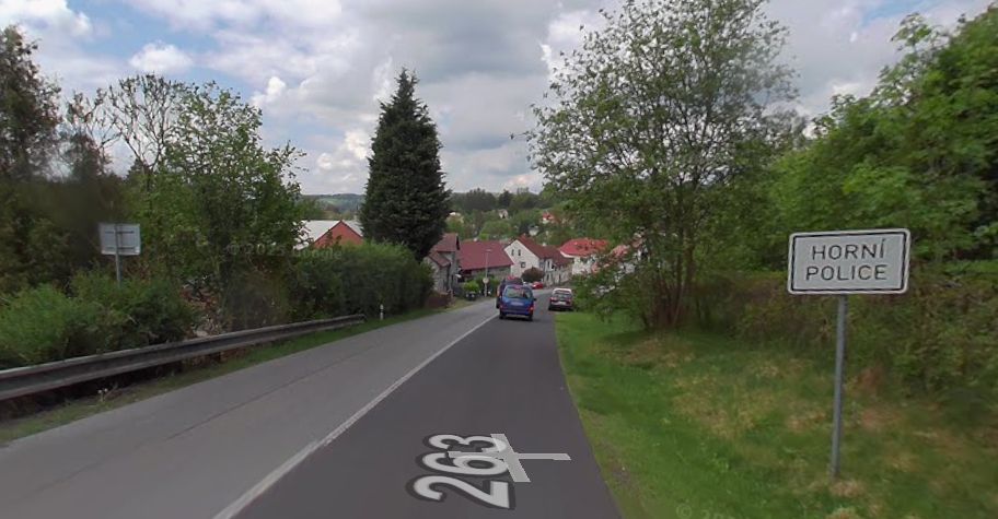Silnice II/263 v Horní Polici. Foto: Google Street View