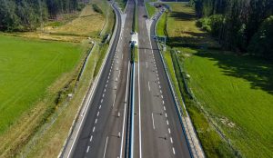 Stavba dálnice D3 na úseku 0312/1 u Kaplice v březnu 2026. Foto: ŘSD