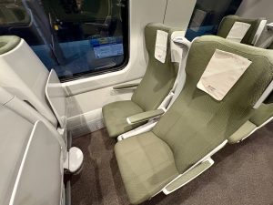 ED250 Pendolino PKP Intercity, 2. třída
Foto: Zdopravy.cz / Vojtěch Očadlý