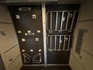 Prostor na zavazadla v polském Pendolinu.
Foto: Zdopravy.cz / Vojtěch Očadlý