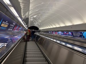 Zrekonstruovaná stanice metra Českomoravská.
Foto: Zdopravy.cz / Vojtěch Očadlý