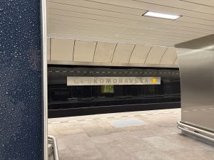 Zrekonstruovaná stanice metra Českomoravská.
Foto: Zdopravy.cz / Vojtěch Očadlý