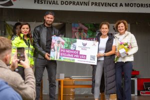 Krizová interventka Veronika Vošická Buráňová (vlevo) z Centra dopravního výzkumu (CDV).  Zdroj: Archiv Veroniky Buráňové Vošické